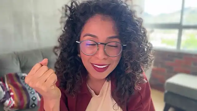 Snapshot of illaroom chatting on March 2025 07:17:01 PM illaroom online show from March 2025 07:17:01 PM