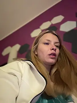 AnastasiaAniess online show from April 2026 04:36:02 AM