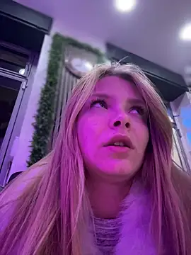 AnastasiaAniess online show from March 2026 07:04:01 PM