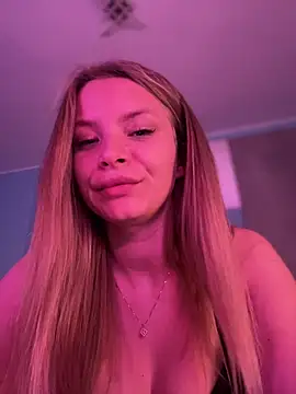 Snapshot of AnastasiaAniess chatting on January 2026 10:03:02 PM AnastasiaAniess online show from January 2026 10:03:02 PM