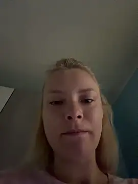 Snapshot of AnastasiaAniess chatting on June 2026 06:25:02 AM AnastasiaAniess online show from June 2026 06:25:02 AM
