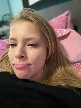 Snapshot of AnastasiaAniess chatting on March 2025 04:56:02 PM AnastasiaAniess online show from March 2025 04:56:02 PM