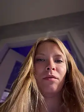 AnastasiaAniess online show from May 2026 08:56:01 PM