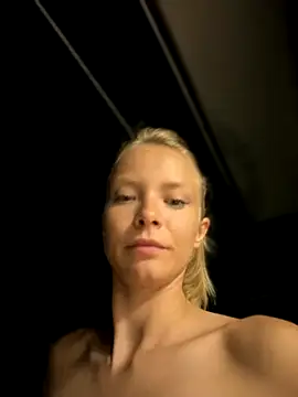 Snapshot of AnastasiaAniess chatting on September 2025 07:57:02 PM AnastasiaAniess online show from September 2025 07:57:02 PM