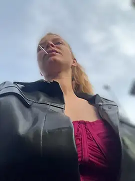 AnastasiaAniess online show from April 2026 05:20:01 PM