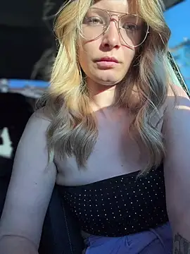 AnastasiaAniess online show from May 2026 05:11:01 PM