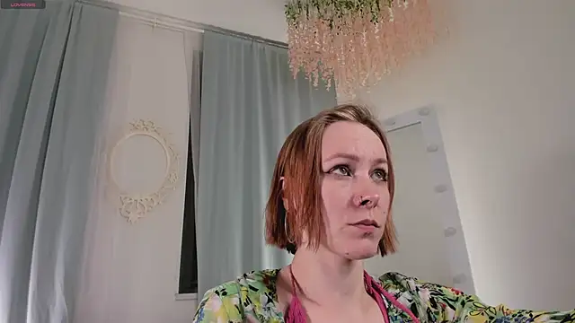 LilianKroft online show from April 2026 12:52:01 PM