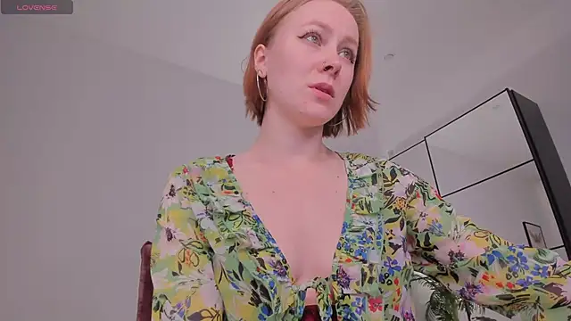 LilianKroft online show from April 2026 11:17:01 AM