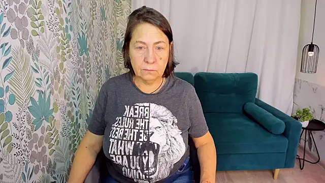 LindaPassionate online show from February 2026 01:20:02 PM