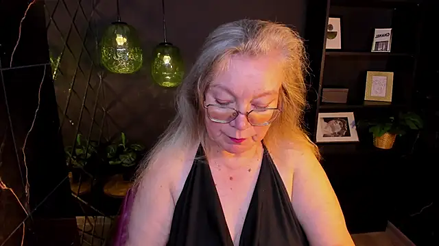 NataliMellow online show from June 2026 01:09:02 PM