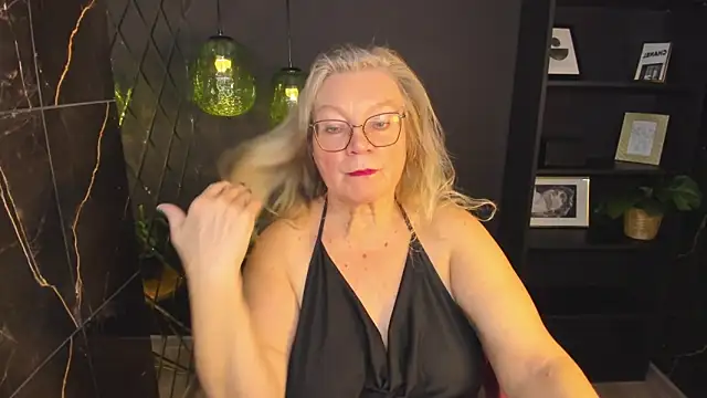 NataliMellow online show from November 2025 01:05:01 PM