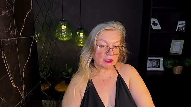 NataliMellow online show from November 2025 01:21:02 PM