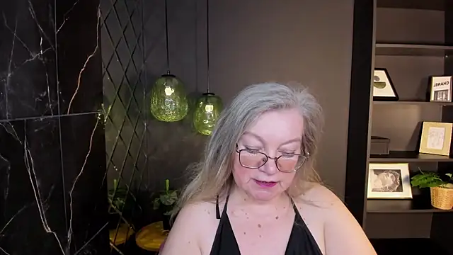 NataliMellow online show from January 2026 01:37:02 PM