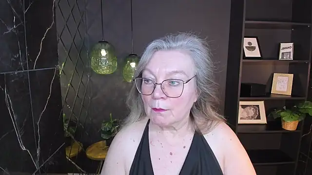 NataliMellow online show from March 2026 01:04:02 PM