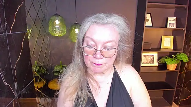 NataliMellow online show from May 2026 01:16:01 PM