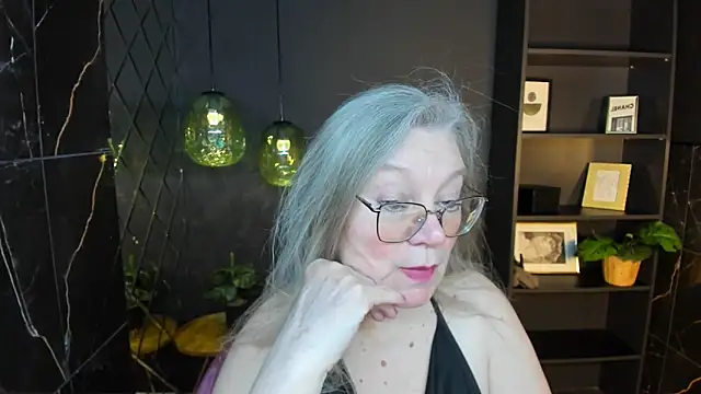 NataliMellow online show from April 2026 01:15:02 PM
