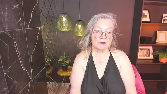 NataliMellow online show from May 2026 01:10:02 PM