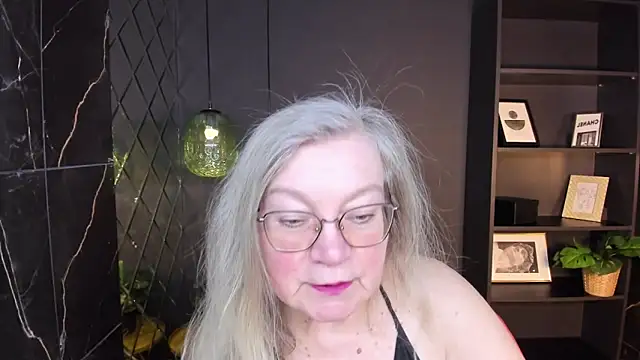 NataliMellow online show from February 2026 01:16:02 PM