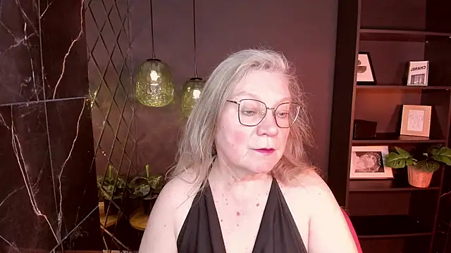 NataliMellow online show from June 2026 01:06:01 PM