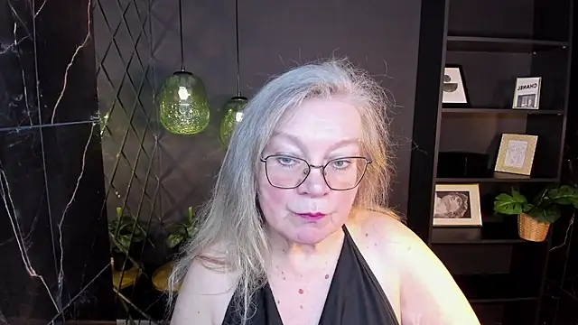 NataliMellow online show from March 2026 01:11:02 PM