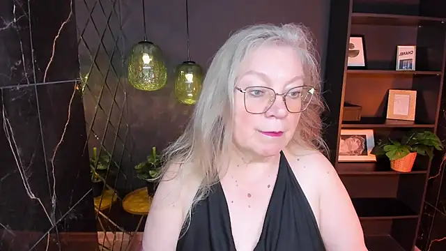 NataliMellow online show from June 2026 01:17:02 PM