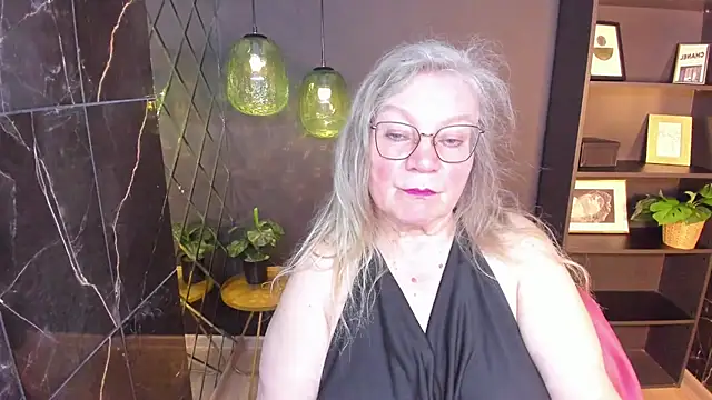 NataliMellow online show from May 2026 01:08:02 PM
