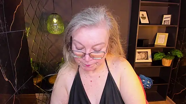 NataliMellow online show from April 2026 01:14:02 PM
