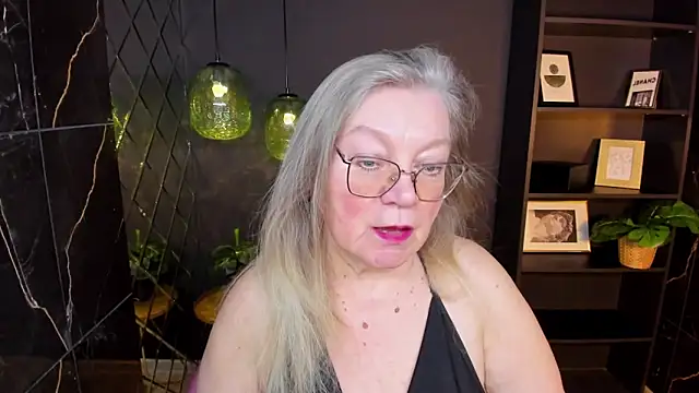 NataliMellow online show from February 2026 01:10:01 PM