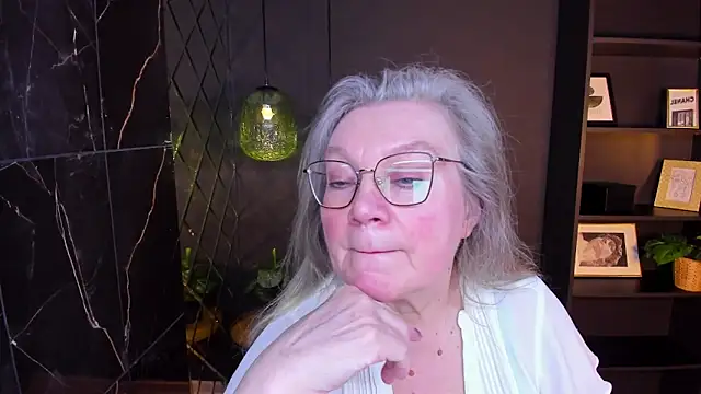 NataliMellow online show from March 2026 01:13:01 PM