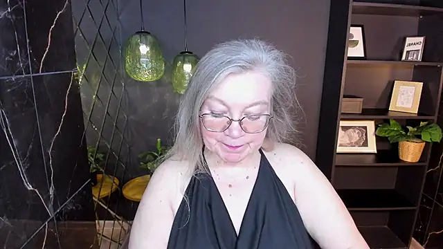 NataliMellow online show from March 2026 01:18:01 PM