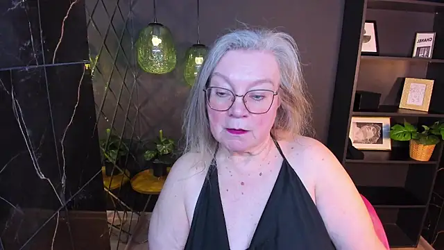 NataliMellow online show from April 2026 01:23:02 PM