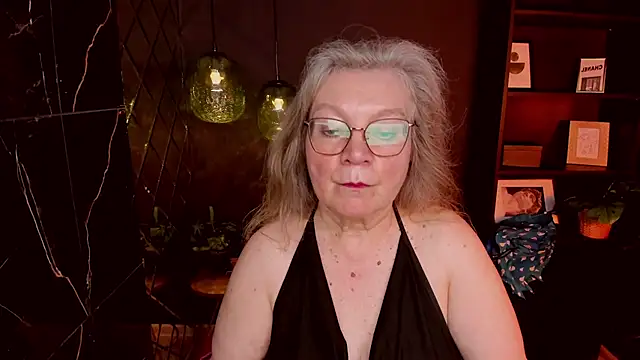 NataliMellow online show from June 2026 01:00:02 PM