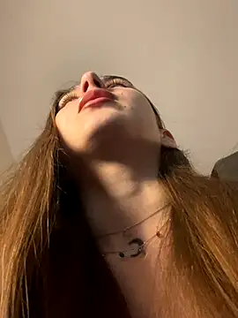 Snapshot of so_cutes chatting on November 2025 06:45:01 PM so cutes online show from November 2025 06:45:01 PM