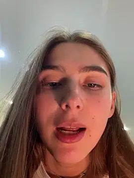 Snapshot of so_cutes chatting on September 2025 02:13:02 PM so cutes online show from September 2025 02:13:02 PM