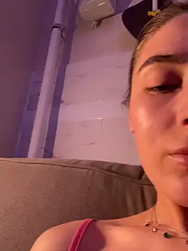 Snapshot of so_cutes chatting on September 2025 08:09:01 PM so cutes online show from September 2025 08:09:01 PM