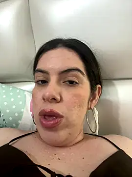 Snapshot of ashlymoon chatting on October 2025 01:18:01 AM ashlymoon online show from October 2025 01:18:01 AM