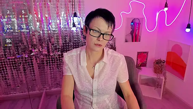 Snapshot of BrandiSweetie chatting on February 2025 02:05:01 PM BrandiSweetie online show from February 2025 02:05:01 PM