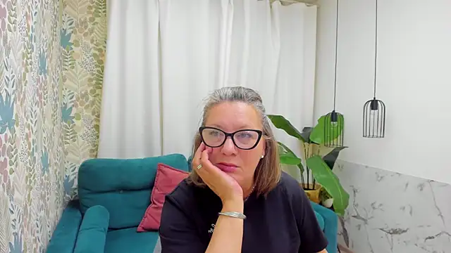 LeaPure online show from July 2026 05:05:01 AM