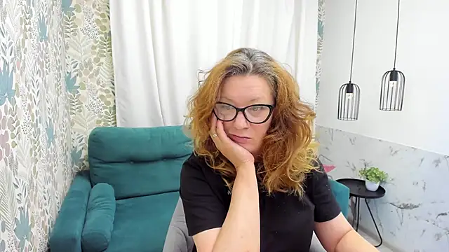 LeaPure online show from June 2026 05:12:02 AM