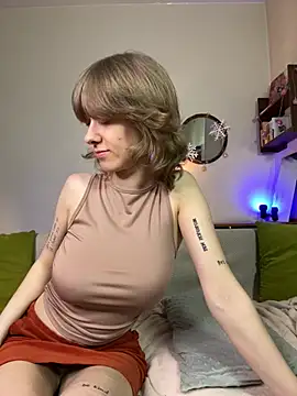 Snapshot of Jitoon_Exe chatting on January 2026 08:37:01 PM Jitoon Exe online show from January 2026 08:37:01 PM