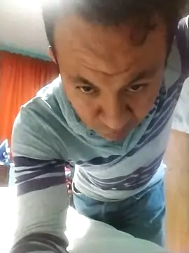 gusaven online show from March 2025 09:21:02 PM