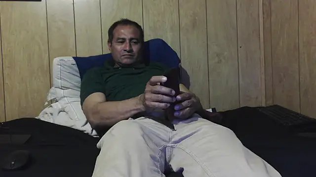 Snapshot of dantehot2020 chatting on November 2025 03:28:02 AM dantehot2020 online show from November 2025 03:28:02 AM