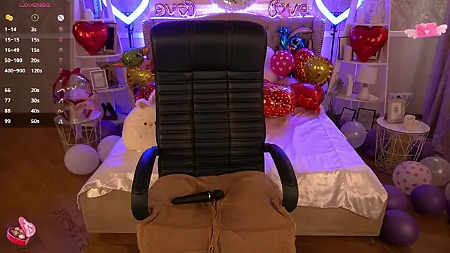 FoxyShy online show from February 2025 12:55:02 PM