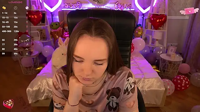 FoxyShy online show from February 2025 12:36:01 PM