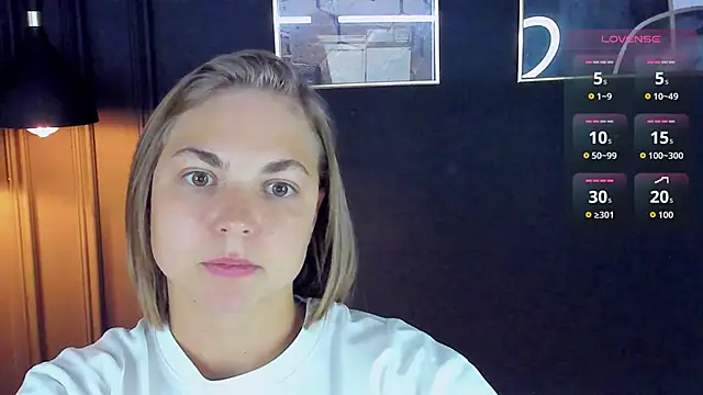 Snapshot of TataArdent chatting on November 2025 08:12:01 PM TataArdent online show from November 2025 08:12:01 PM