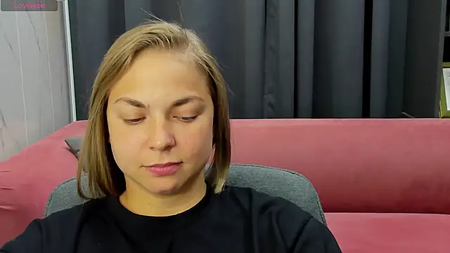 Snapshot of TataArdent chatting on October 2025 08:31:02 PM TataArdent online show from October 2025 08:31:02 PM