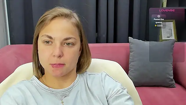 Snapshot of TataArdent chatting on November 2025 08:09:01 PM TataArdent online show from November 2025 08:09:01 PM