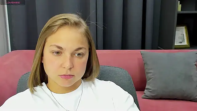 Snapshot of TataArdent chatting on December 2025 08:06:02 PM TataArdent online show from December 2025 08:06:02 PM