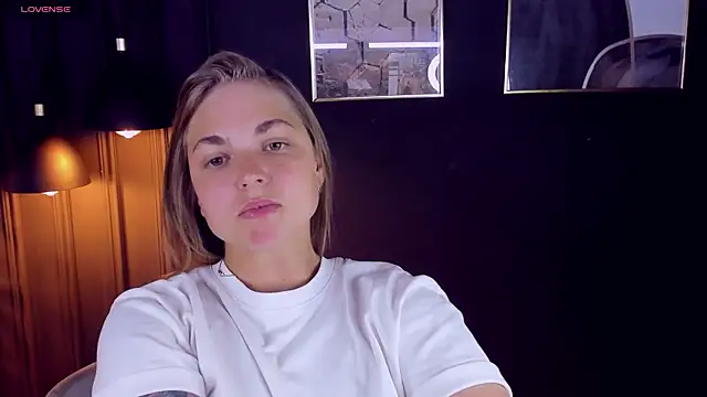 Snapshot of TataArdent chatting on October 2025 08:19:01 PM TataArdent online show from October 2025 08:19:01 PM