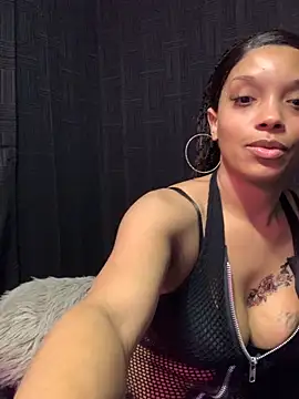 Rakiyahcharms online show from November 2025 11:36:01 PM